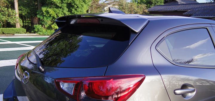 マツダ デミオ（DJ）　リアルーフスポイラー [MAZDASPEED]