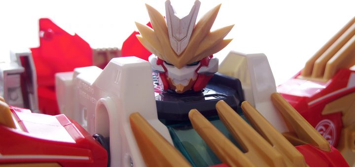 トミカ　アースグランナー 　レオチータ —