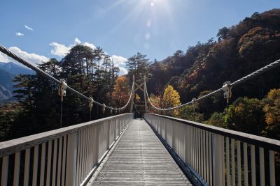 瀬戸合峡 渡らっしゃい吊橋