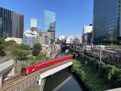 お茶の水駅付近