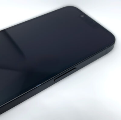 iPhone 17e / Apple