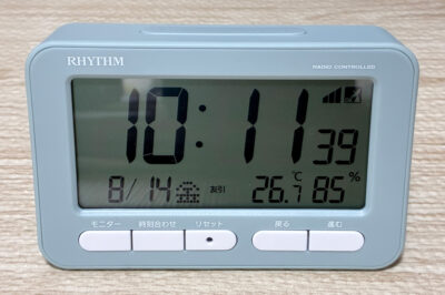 リズム RHYTHM　フィットウェーブ D234 青 電波目覚まし時計　8RZ234SR04